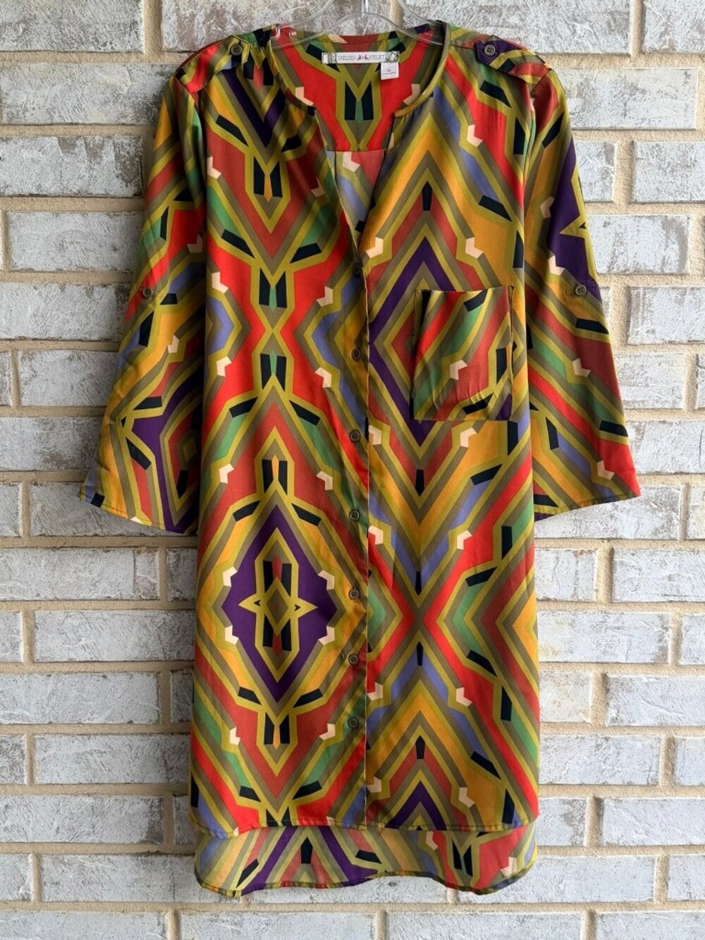 Chelsea & Violet 3/4 Sleeve V-Neck Button Up Multicolor Geo Dress No Belt Size M